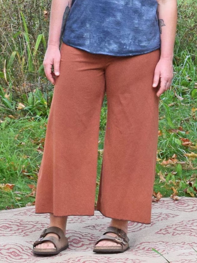 Vintage High-Waist Cropped Wide Leg Pants