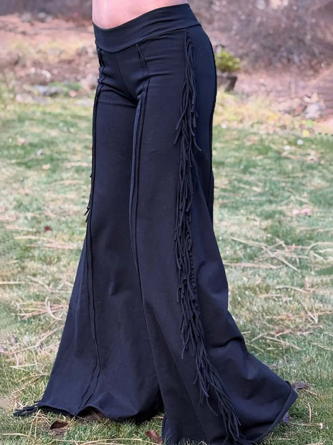 Side Tassel Micro-Flare Long Pants