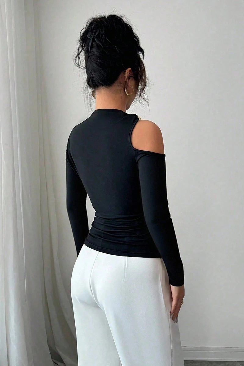 Lady's Asymmetric Neckline One-Shoulder Metal Decor Slim Top