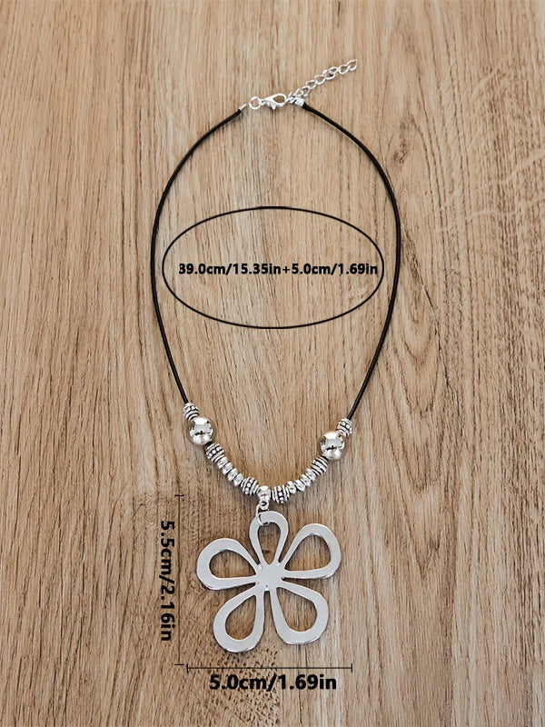Vintage Flower Pendant Necklace