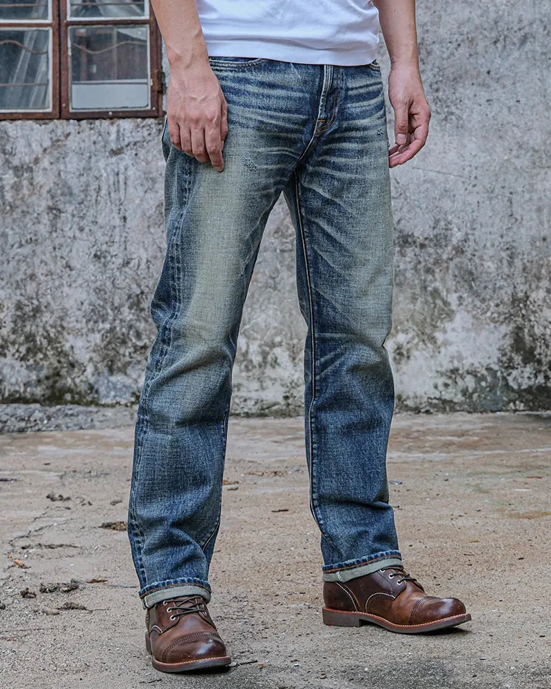 Vintage Light Blue Straight©\Leg Denim Jeans