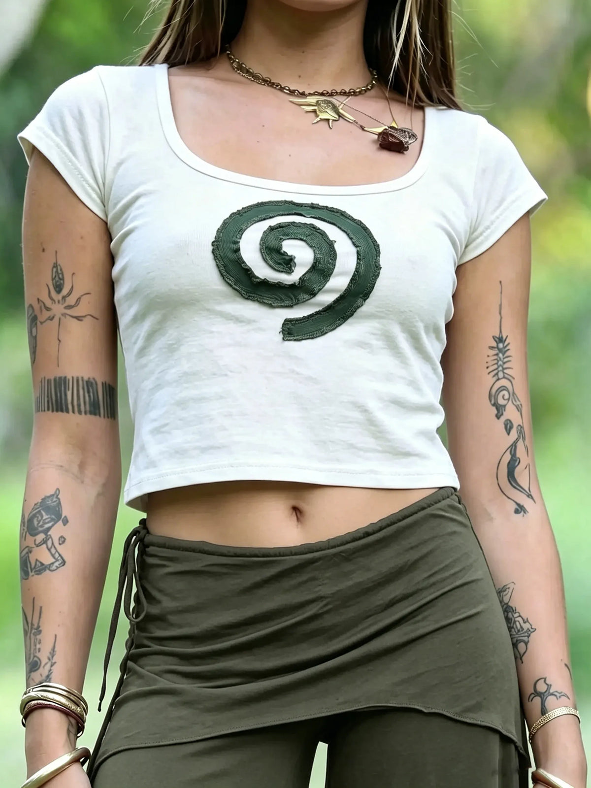 Handmade Spiral Appliqu¨¦ Wide Square Neck Cropped Top