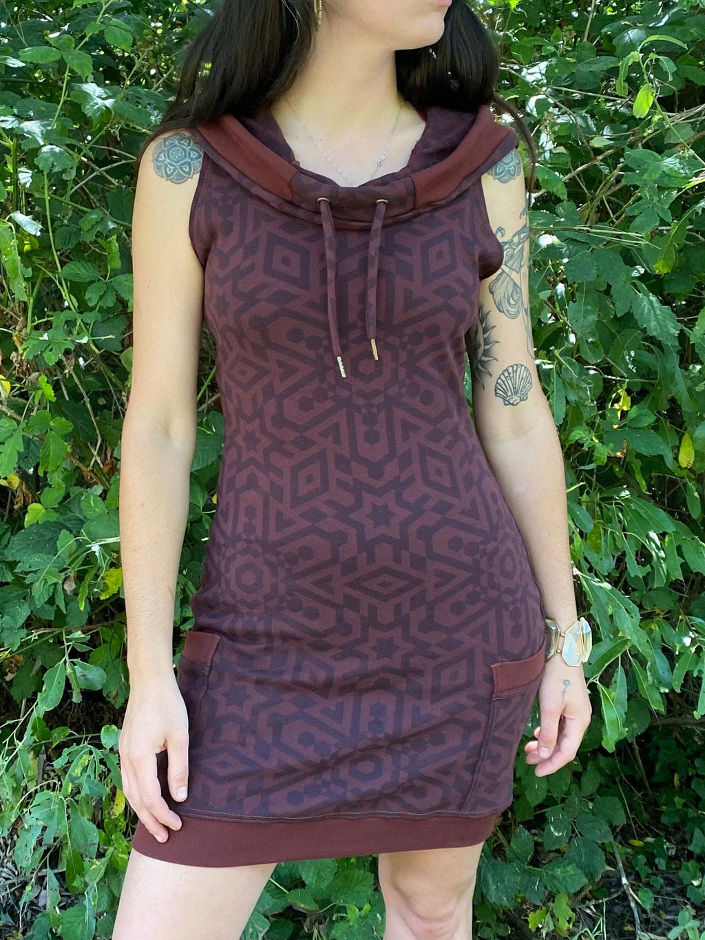 Sleeveless Portal Dress / Cotton Cowl Hooded Dress with Pockets