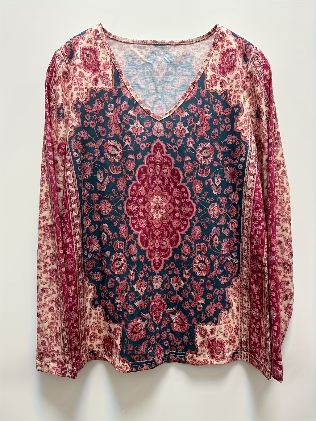 Women's Floral Print V Neck Long Sleeve T-Shirt - Casual Spring and Fall Top