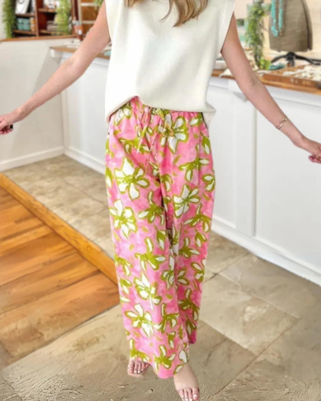 Floral Pattern Satin Wide-leg Pants