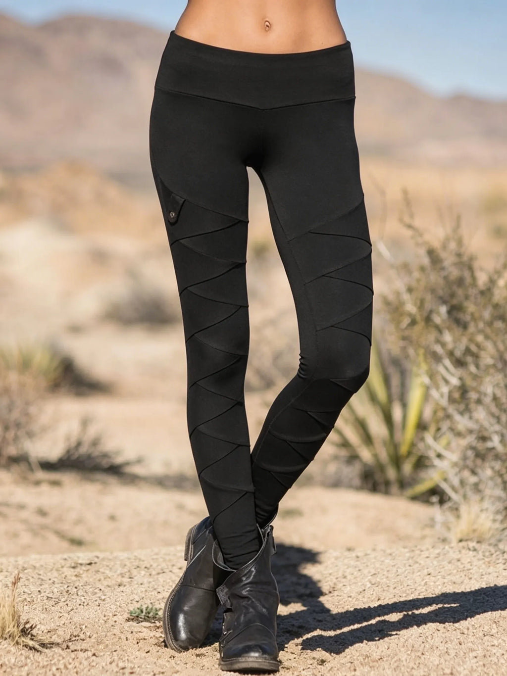 High-Waist Functional Slim-Fit Leggings with 3D Cross Patchwork