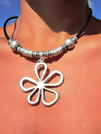 Vintage Flower Pendant Necklace