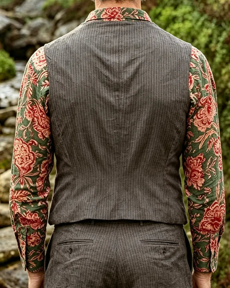 Vintage Charcoal©\Gray Pinstripe Multi©\Button Vest