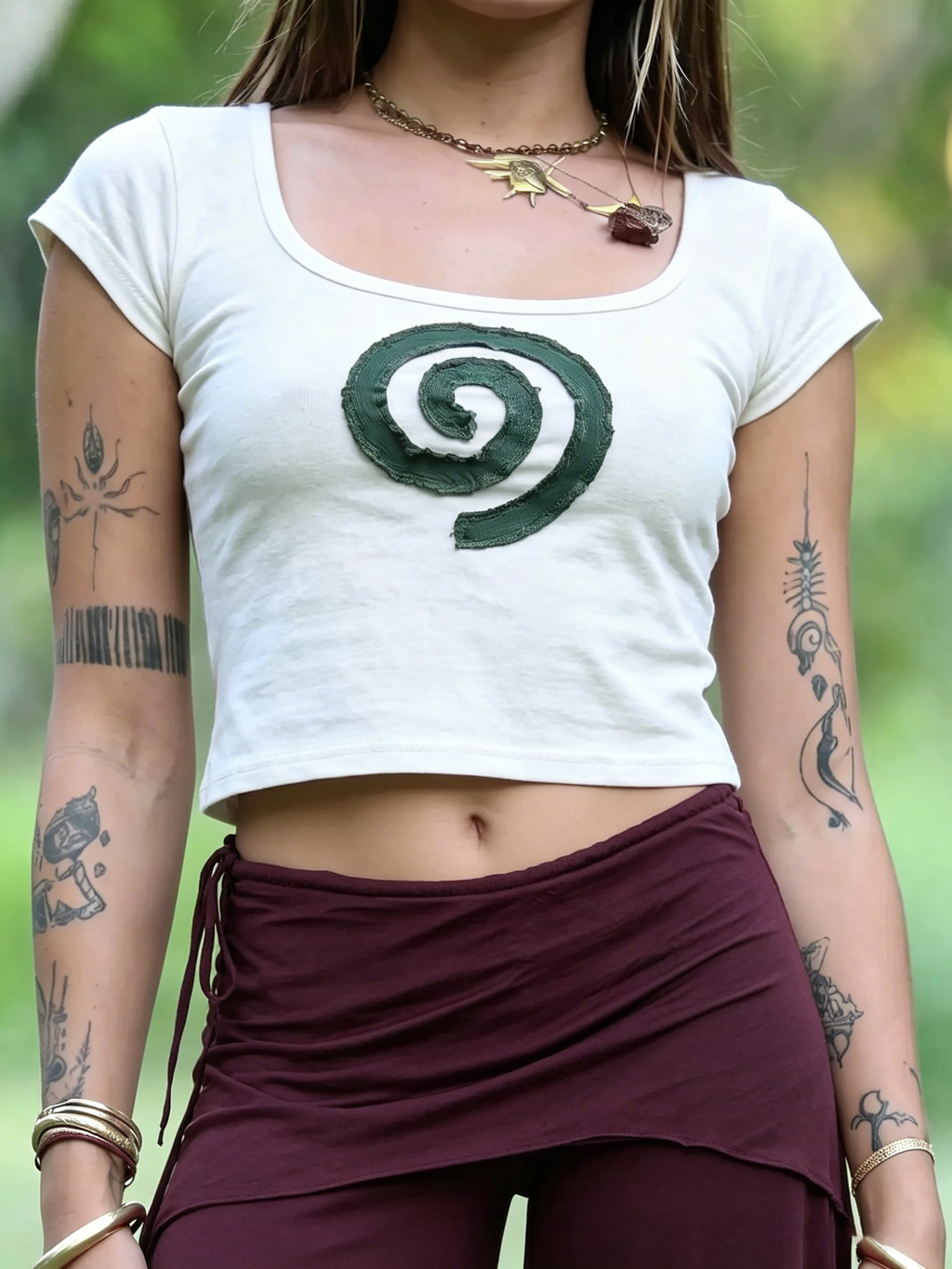 Handmade Spiral Appliqu¨¦ Wide Square Neck Cropped Top