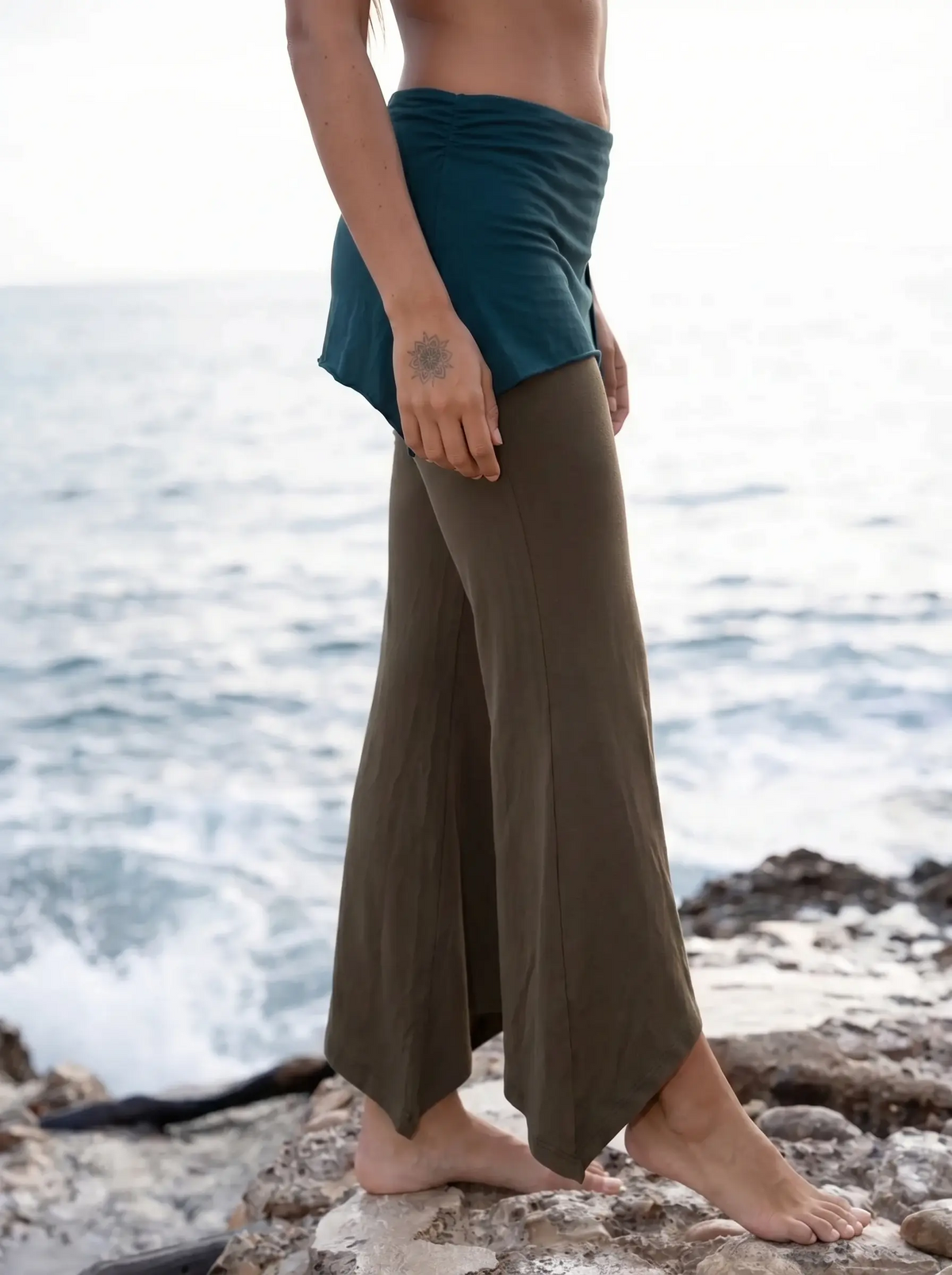 Color-Block Faux Two-Piece Asymmetric Slit Flared Skirt Pants