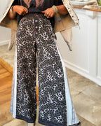 Chic Leopard Wide-leg Pants