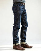 Vintage Dark Indigo Straight©\Leg Denim Jeans