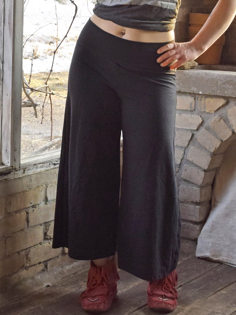 Vintage High-Waist Cropped Wide Leg Pants