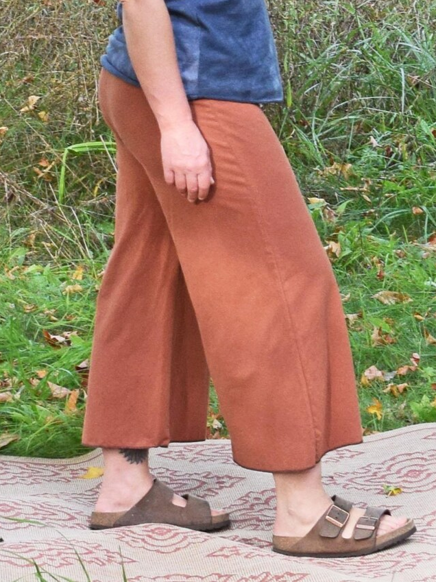 Vintage High-Waist Cropped Wide Leg Pants