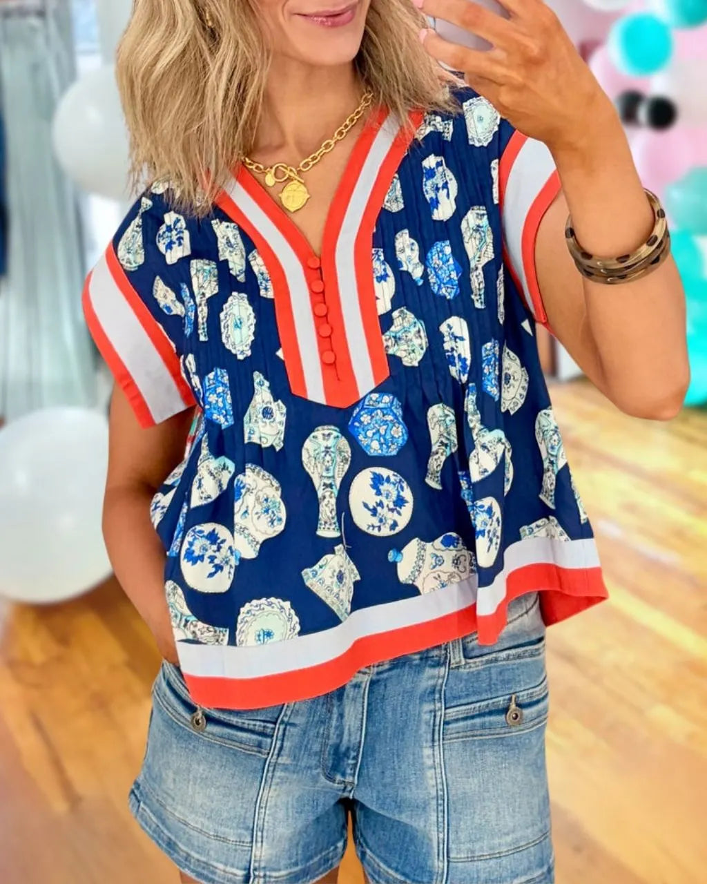 Chinoiserie Print Pleated V-Neck Top