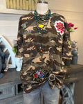 Mixed Floral Embroidered Camouflage T-shirt