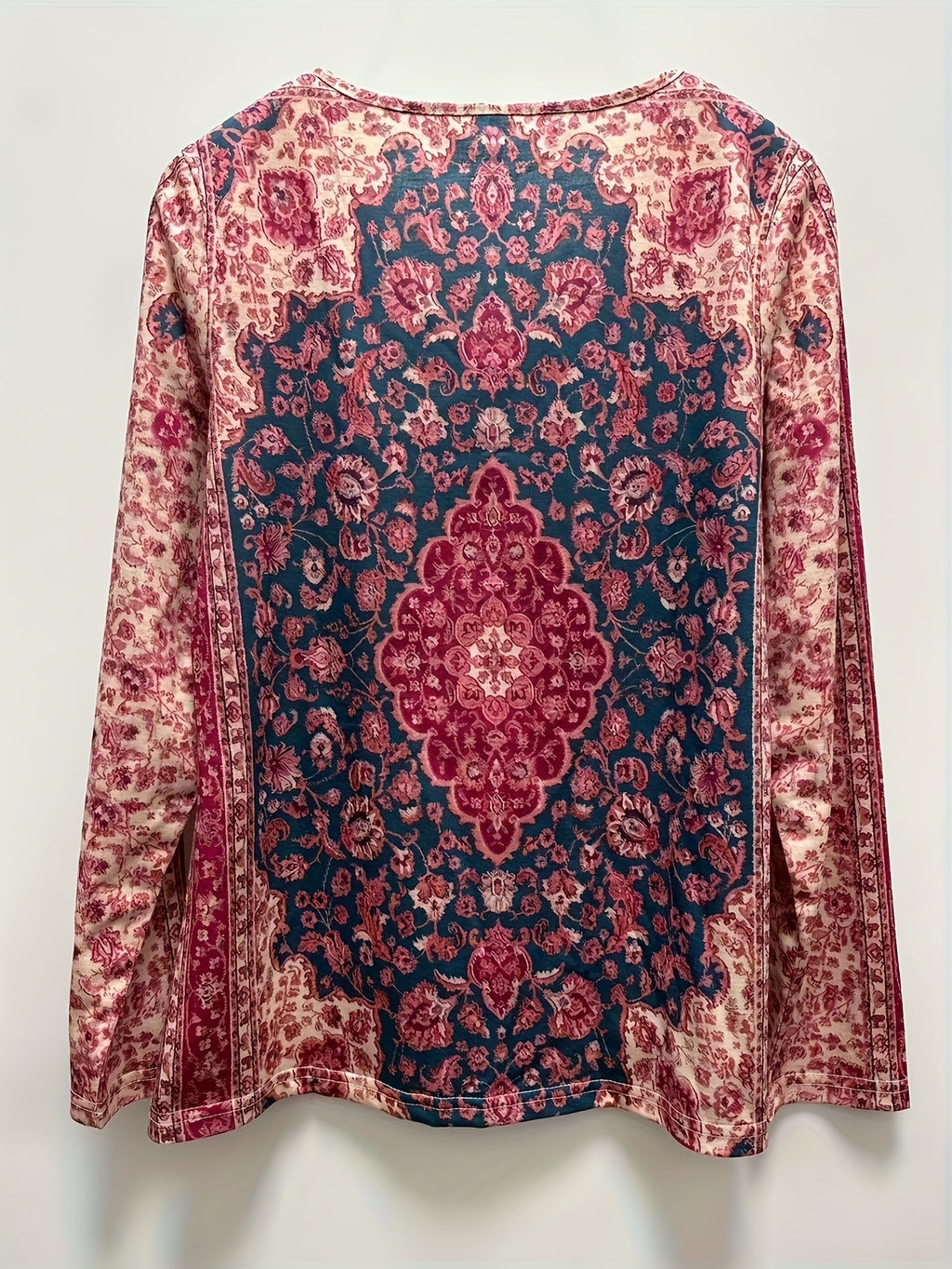 Women's Floral Print V Neck Long Sleeve T-Shirt - Casual Spring and Fall Top
