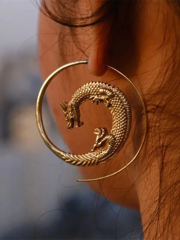 Niche Design Minimalist Versatile Dragon Earrings