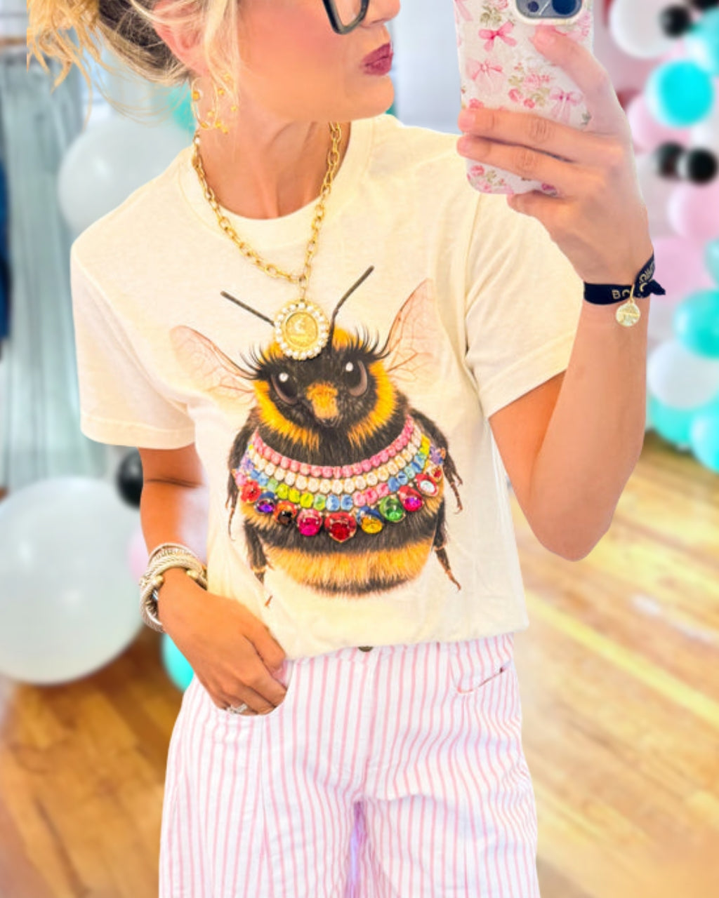 Jeweled Bee Collar Print Top