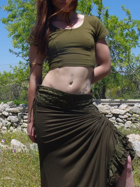 Criss Cross Lace-Up Crop Top: Bohemian Festival Wear