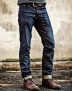 Vintage Dark Indigo Straight©\Leg Denim Jeans